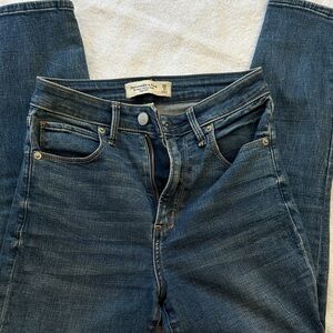 Abercrombie & Fitch Dark Wash Women's Jeans Skinny Super Love Size 2S